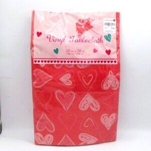 Red Heart Vinyl Tablecloth 52 X 70 Engagement Valentines Day Oblong